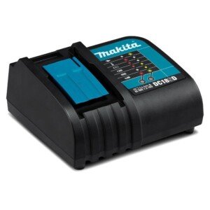 Makita DC18SD 18V Li-ion LXT Charger, 14.4V/18V, 2.17cm x 4.13cm x 8.86cm, 1.61lbs, 2.6 Amps, 18 Volts