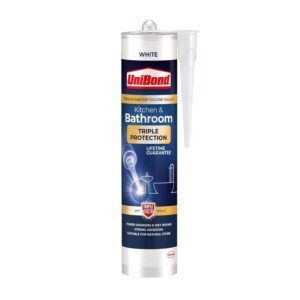 UniBond 2100806 Triple Protection Stop Mould Sealant, Kitchen & Bathroom Sealant, White Silicone Sealant Repels, Kills, Prevents Mould Growth, Long-Lasting Bath Sealant, 1x291g Cartridge