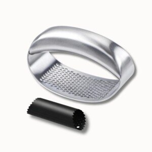 CLOVE Premium 18/8 Stainless Steel Garlic Press Rocker, 100% Anti-Rust Dishwasher Safe Garlic Crusher with Silicone Garlic Peeler, Easy-to-Clean Mincer Chopper for Garlic Paste