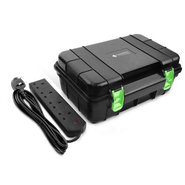 61OXRCarXOL._SL1500_ Close-up detail of the IP54 Rated Desiretech Weatherproof Outdoor Electric Box with heavy-duty construction
